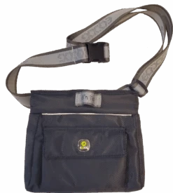 EQDOG Beloningszakje Click And Treat Zwart